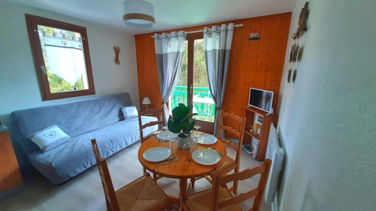 Apartamento Escapade Au Calme De La Riviere Métabief Exterior foto